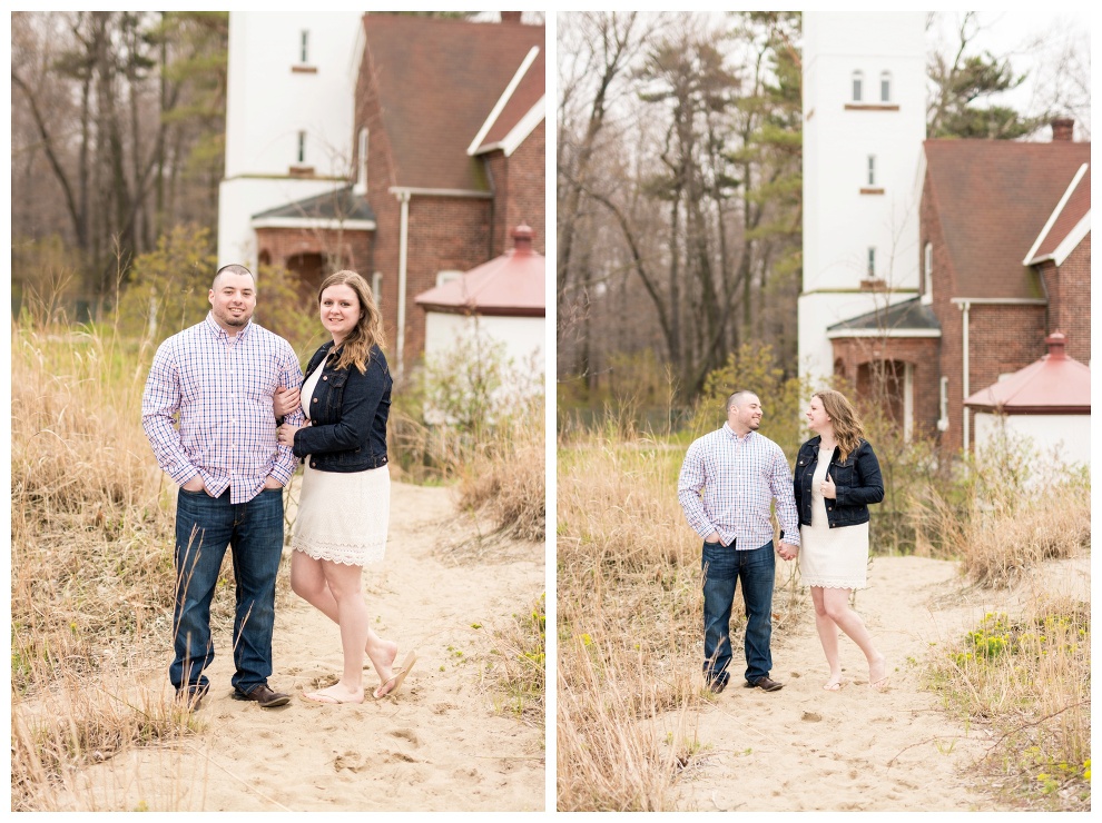 romantic-presque-isle-state-park-engagement-session-erie-pa-jessica-husted-photography
